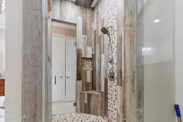 $1,600,000 | 234 Cypress Bend, Scott, LA 70583