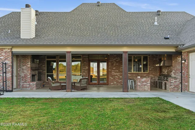 $1,600,000 | 234 Cypress Bend, Scott, LA 70583