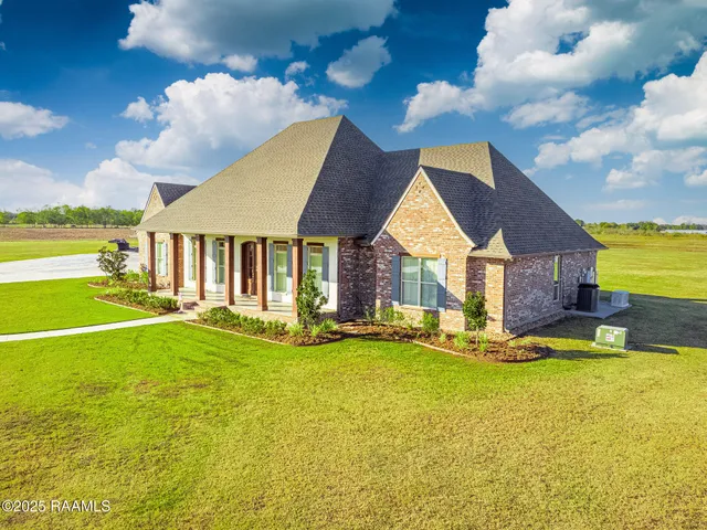 $1,600,000 | 234 Cypress Bend, Scott, LA 70583