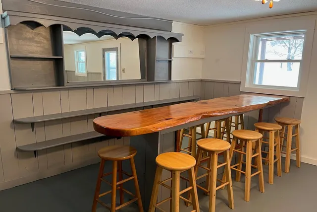 $235,000 | 37 Sangamon Road, Pittsford, VT 05763