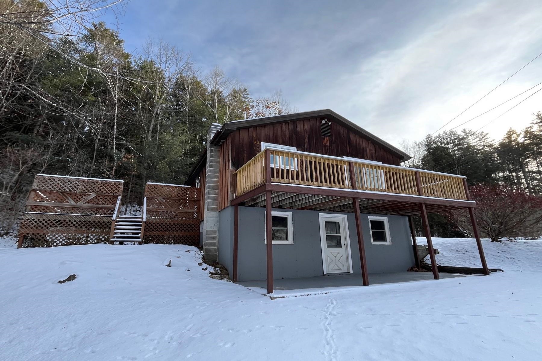 37 Sangamon Road Pittsford, VT 05763 - Photo 3 of 41