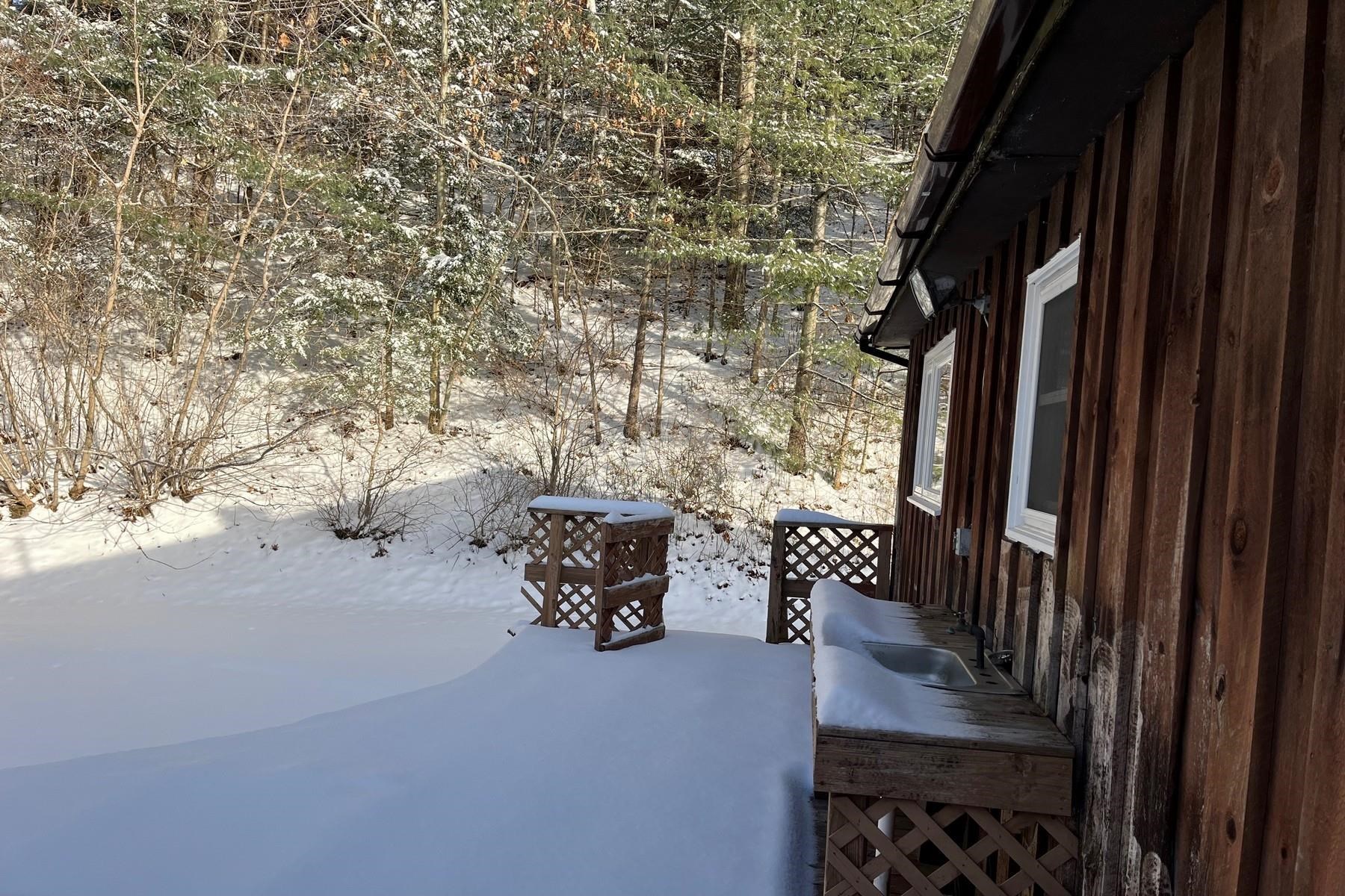 37 Sangamon Road Pittsford, VT 05763 - Photo 39 of 41