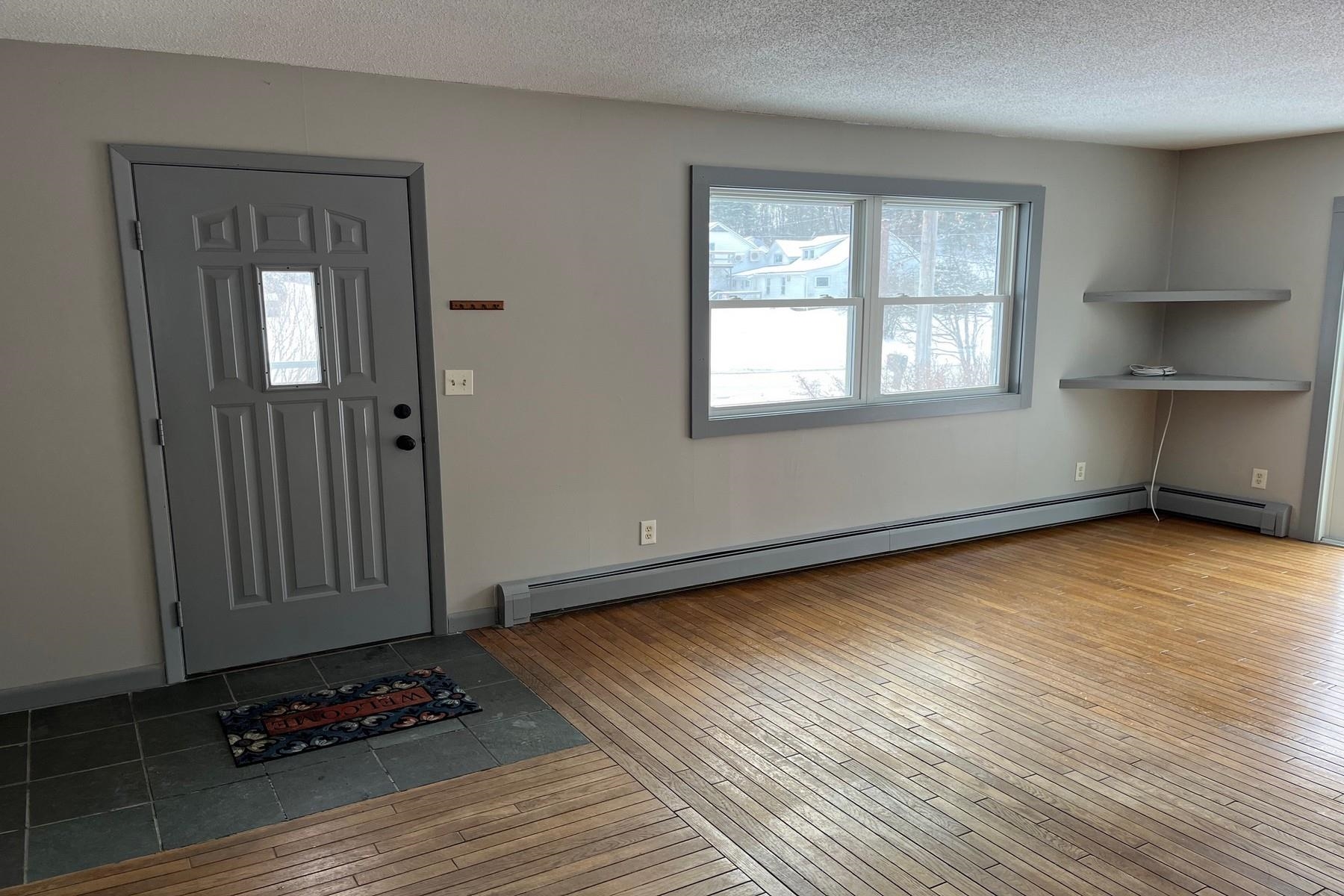 37 Sangamon Road Pittsford, VT 05763 - Photo 8 of 41