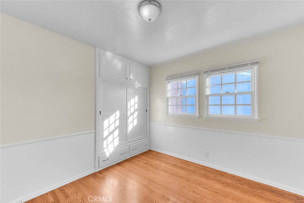537 Jamestown Road Burbank, CA 91504 - Photo 40 of 75 Bedroom 4
