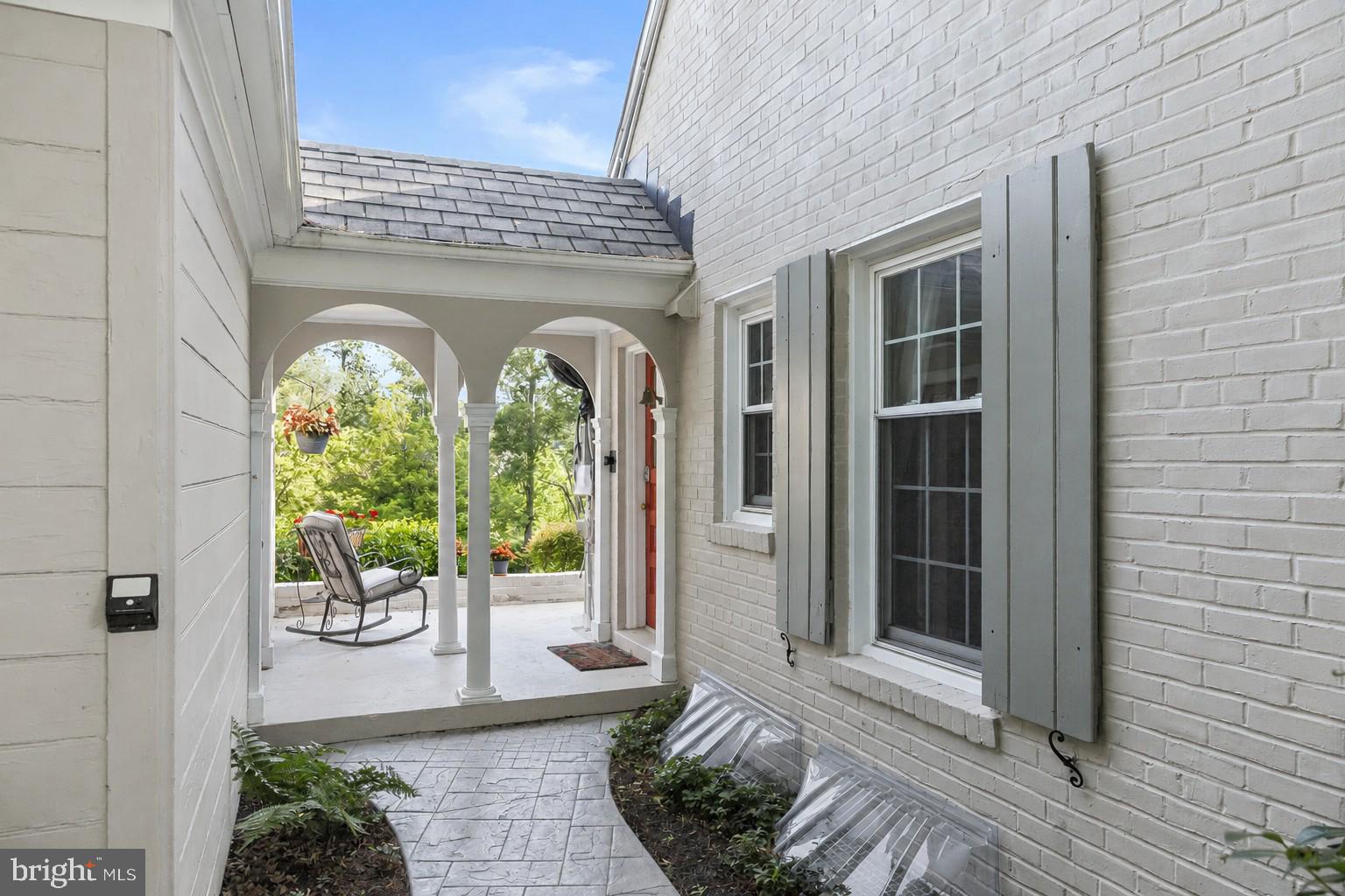 16510 Batchellors Forest Road Olney, MD 20832 - Photo 45 of 107 Breezeway