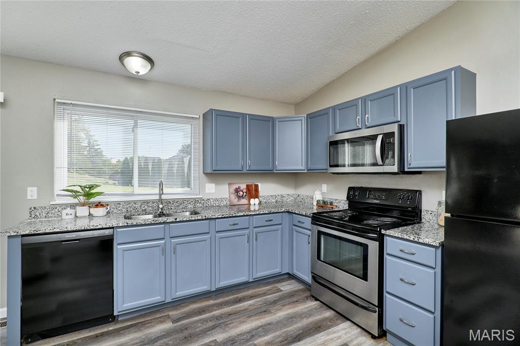 11742 Branridge Road Florissant, MO 63033 - Photo 9 of 25 Gallery Image 9