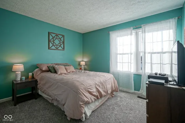 $399,900 | 6626 Manchester Drive, Fishers, IN 46038