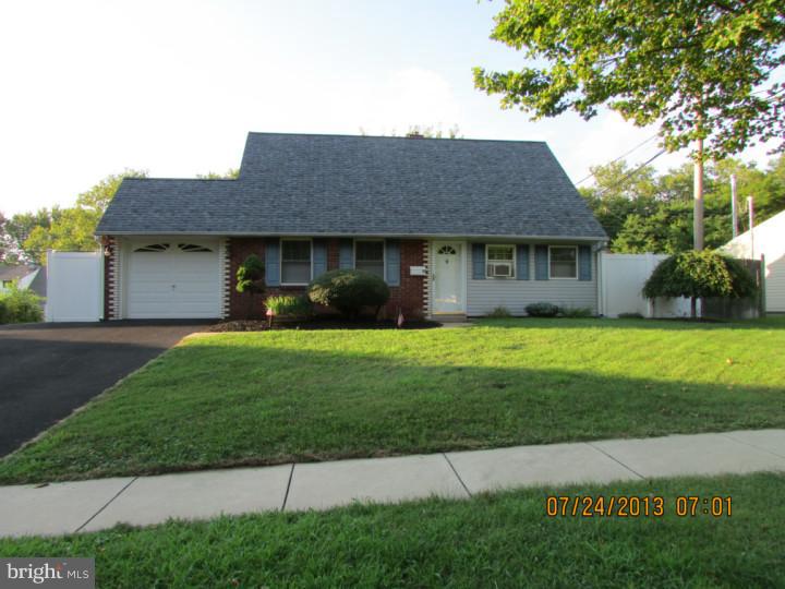 31 Quest Road Levittown, PA 19057 - Photo 1 of 18 Exterior Front