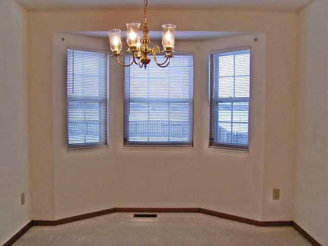 5664 Davidson Road Hilliard, OH 43026 - Photo 3 of 10 Gallery Image 3