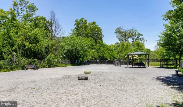 a view of patio with a yard