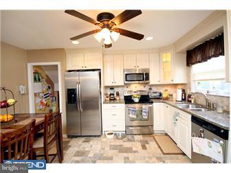 612 Mueller Road Warminster, PA 18974 - Photo 4 of 12 Gallery Image 4