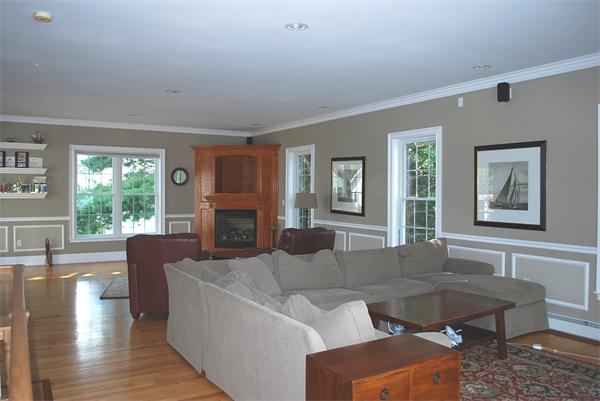 37 Dundee Road Quincy, MA 02171 - Photo 5 of 21 Gallery Image 5