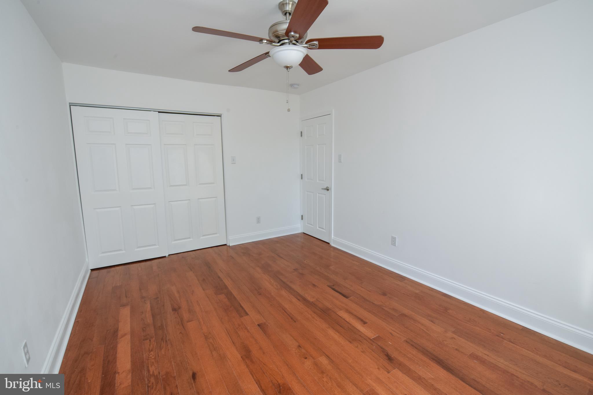11933 Farwell Road Philadelphia, PA 19154 - Photo 11 of 22 Gallery Image 11