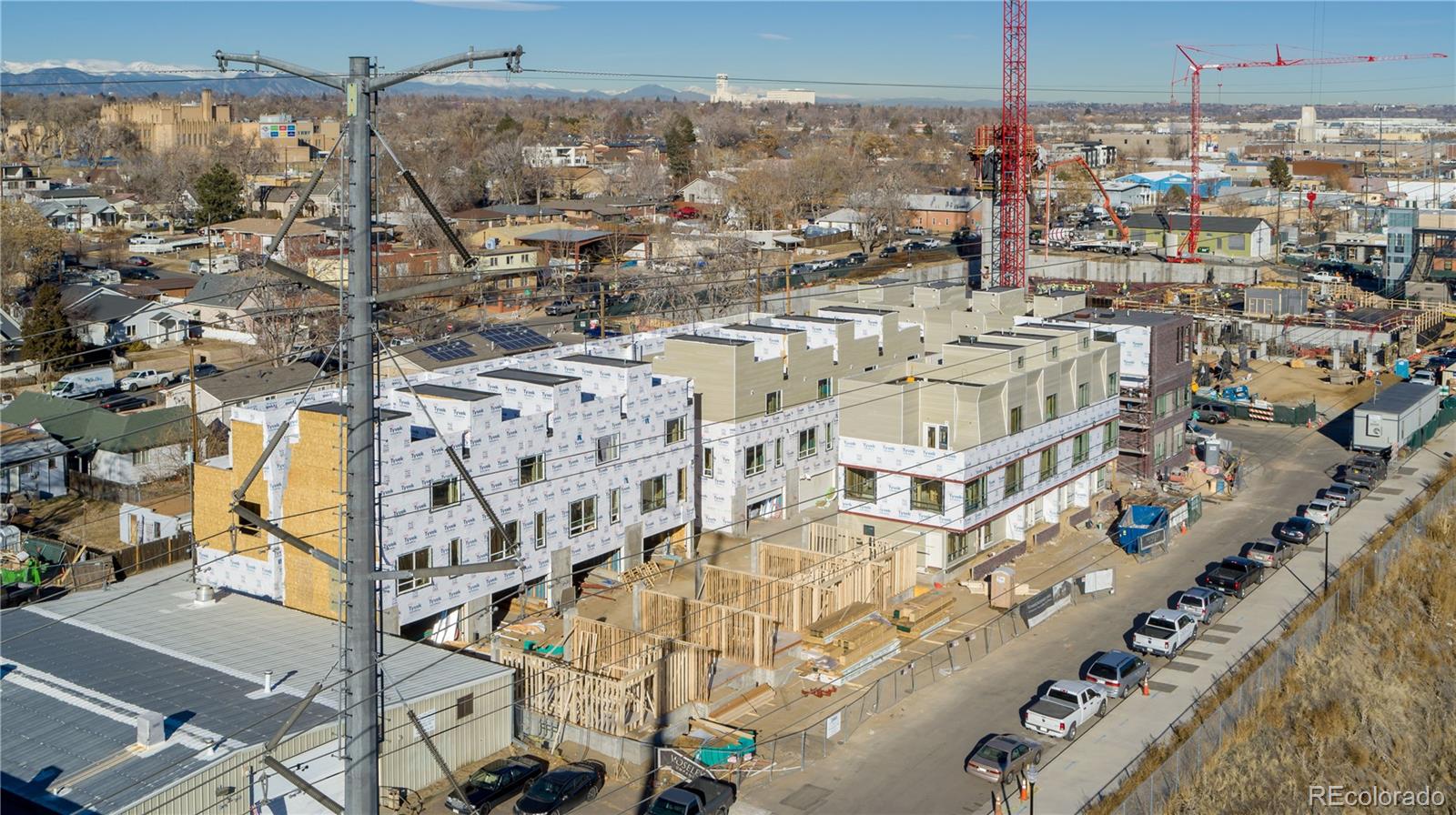 3925 Inca Street Denver, CO 80216 - Photo 9 of 21 Gallery Image 9