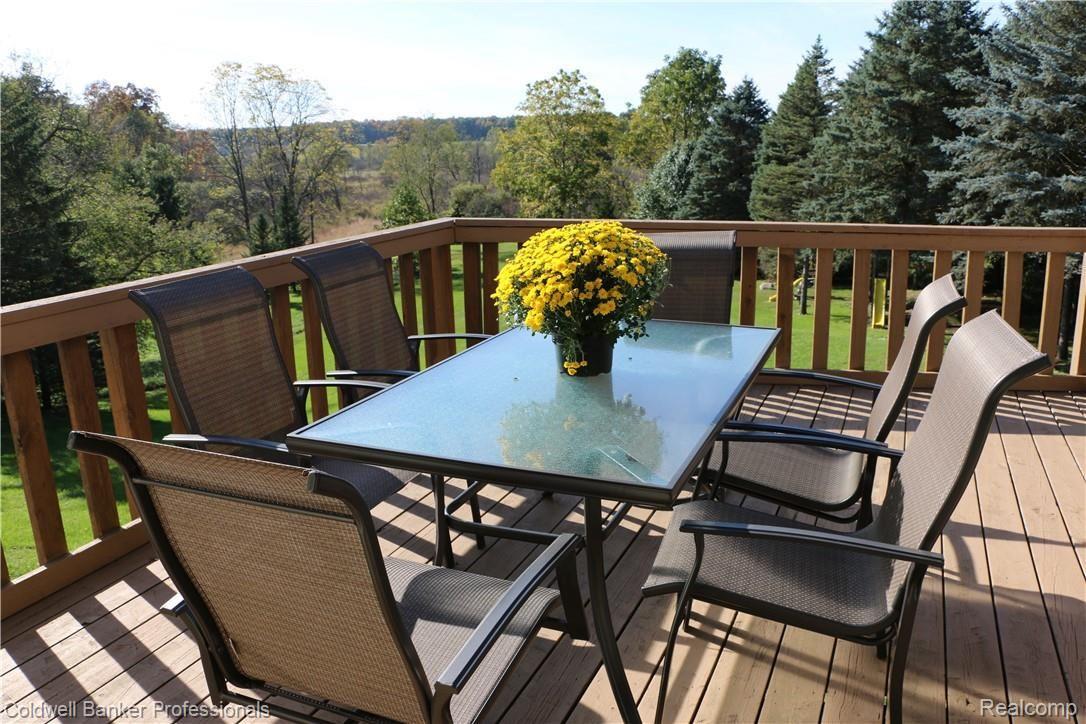 1114 South Kern Road Fowlerville, MI 48836 - Photo 16 of 56 What's not to love.