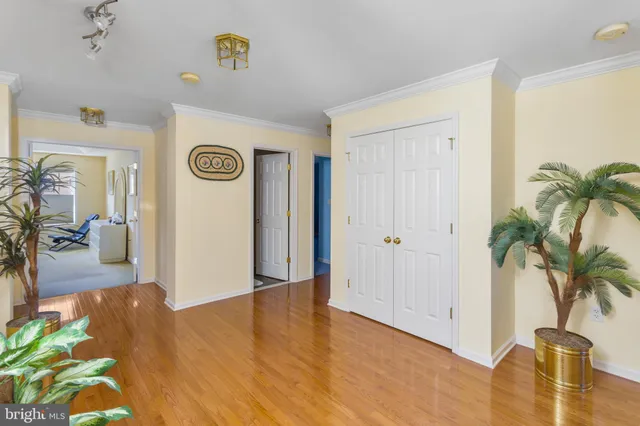 $839,900 | 5 Susannah Drive, Chesterfield, NJ 08515