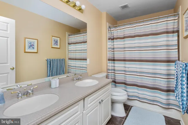 $839,900 | 5 Susannah Drive, Chesterfield, NJ 08515