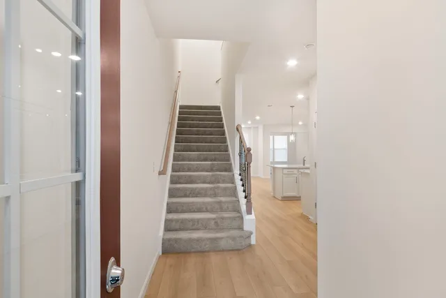 $3,100 | 660 Switchgrass Way, Unit 58002, Bolingbrook, IL 60490