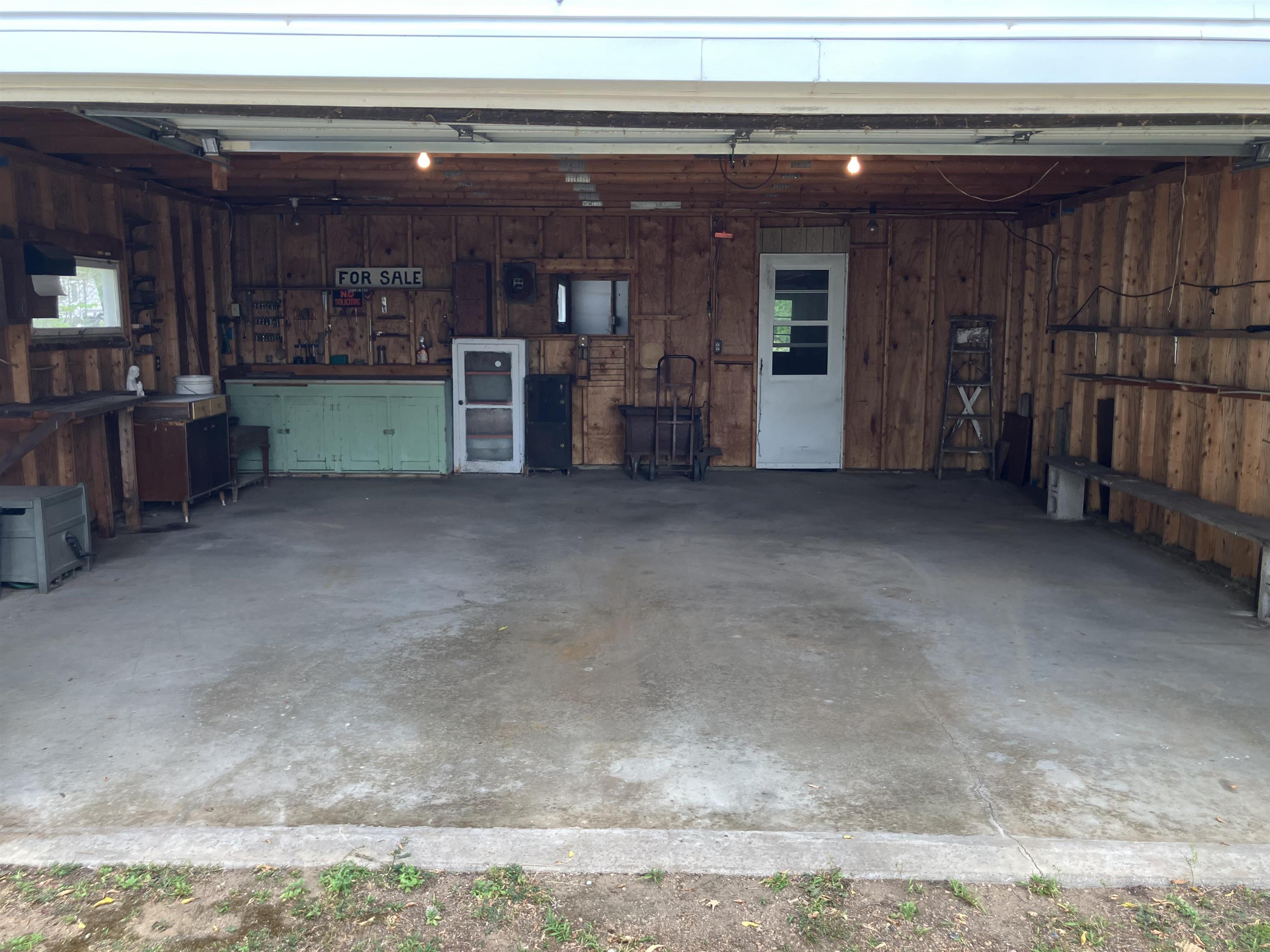 809 Ware Street Waupaca, WI 54981 - Photo 6 of 19