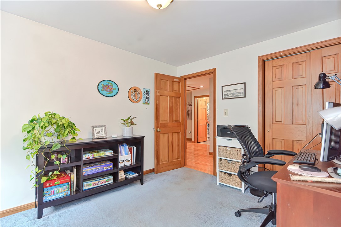 4 Cranberry Road Warren, RI 02885 - Photo 18 of 46 Gallery Image 18