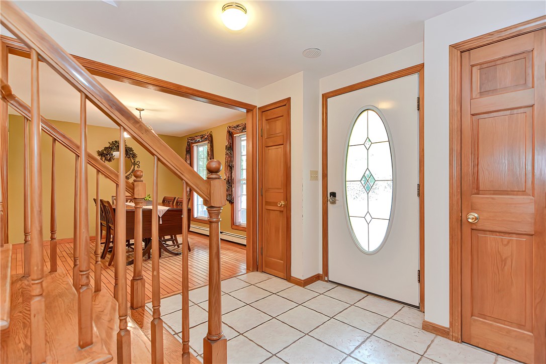 4 Cranberry Road Warren, RI 02885 - Photo 4 of 46 Gallery Image 4
