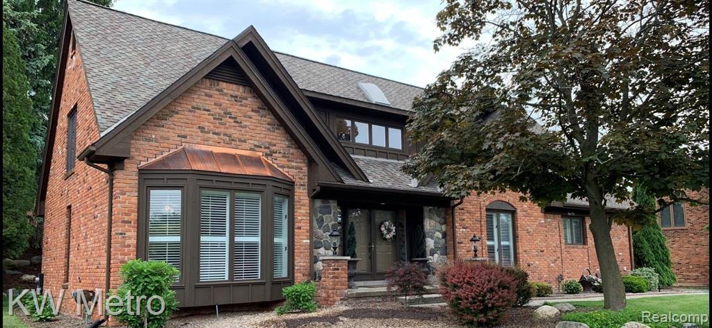 36915 Valley Ridge Drive Farmington Hills, MI 48331 - Photo 1 of 39