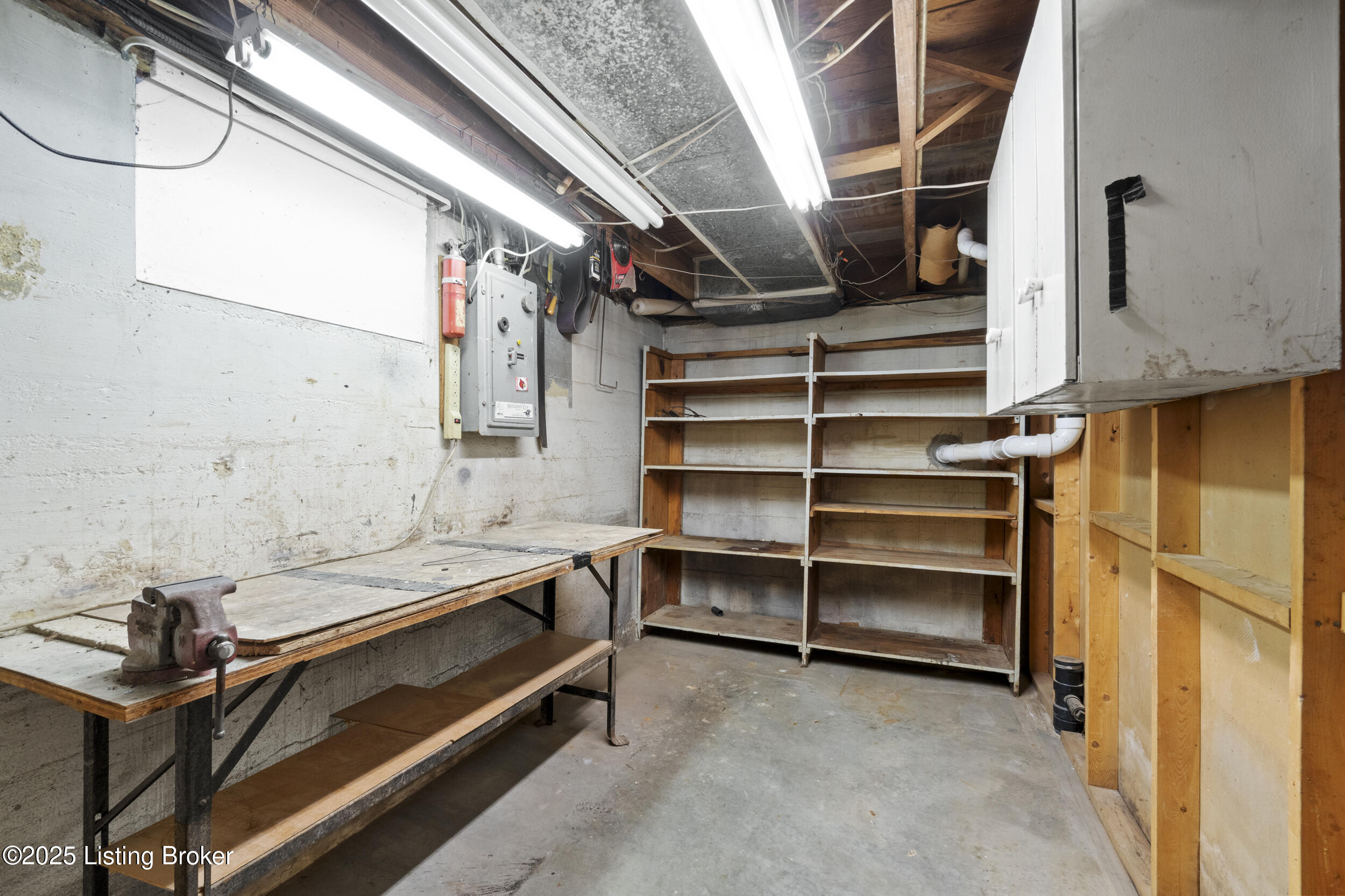 218 Brunswick Road Louisville, KY 40207 - Photo 35 of 48 dsc03381