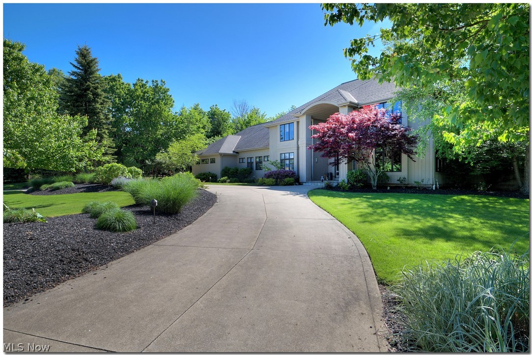 2569 Ginger Wren Road Cleveland, OH 44124 - Photo 34 of 35 Home sits on 1 acre lot w/professionally landscaped gardens & circular driveway