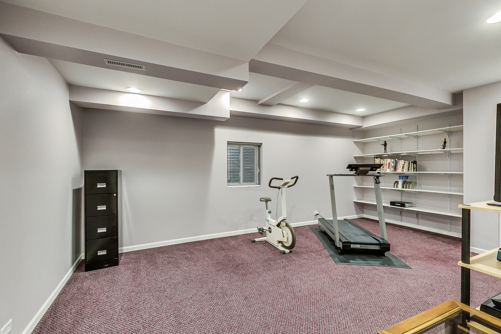 790 Edgemere Road Buffalo Grove, IL 60089 - Photo 33 of 42 a view of a storage & utility room