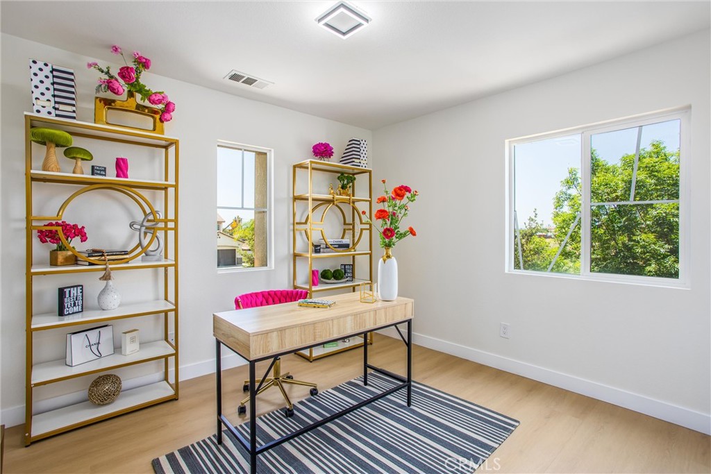 25264 Drake Drive Moreno Valley, CA 92553 - Photo 25 of 42 STUDY/OFFICE AREA