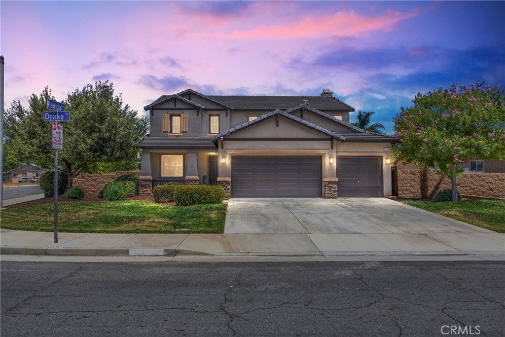 25264 Drake Drive Moreno Valley, CA 92553 - Photo 2 of 42