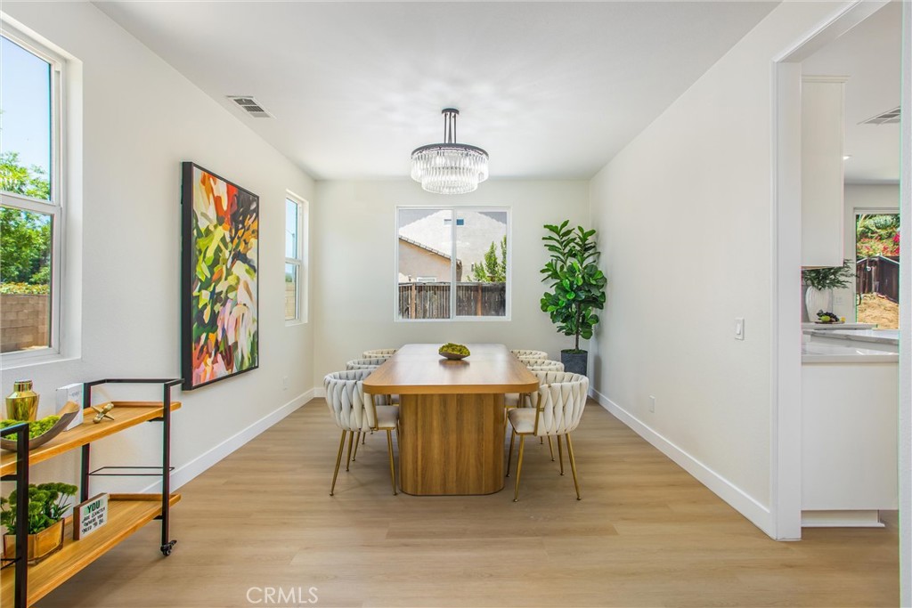 25264 Drake Drive Moreno Valley, CA 92553 - Photo 8 of 42 FORMAL DINING ROOM
