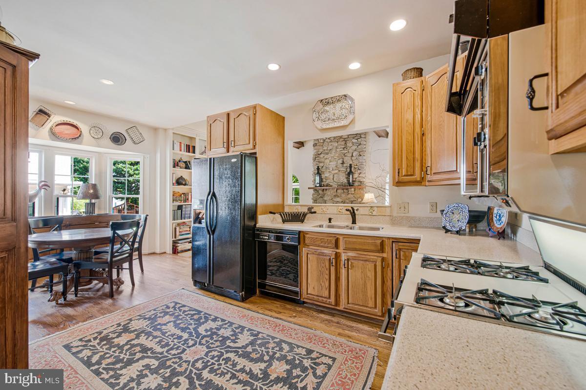 8929 Colesville Road Silver Spring, MD 20910 - Photo 14 of 43