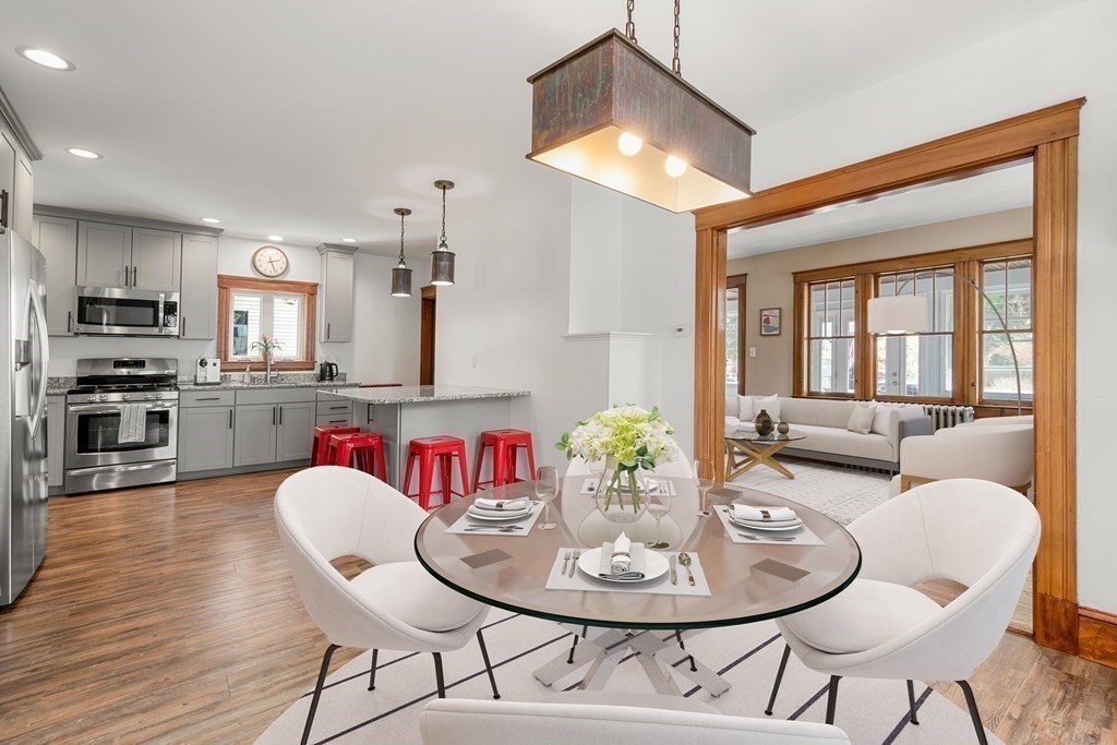 75 Florence Road Waltham, MA 02453 - Photo 5 of 26