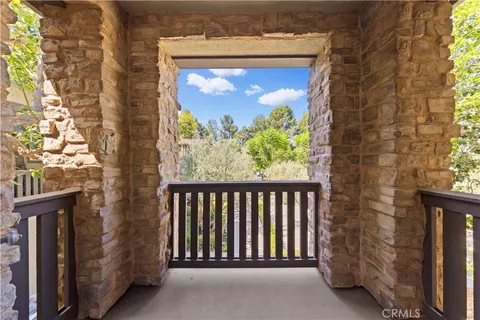 $1,239,000 | 141 Danbrook, Irvine, CA 92603