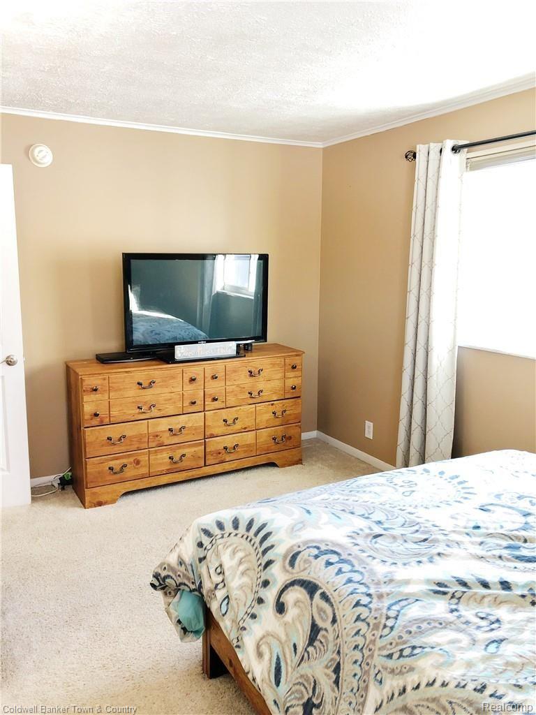 875 Francis Road Howell, MI 48843 - Photo 35 of 72 5E50660D-CF8D-4391-A99C-59EB1E33F6A0.JPG