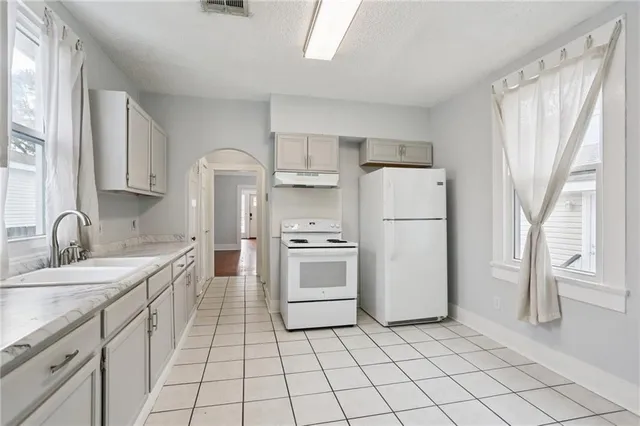 $1,700 | 3723 Derbigny Street, Metairie, LA 70001