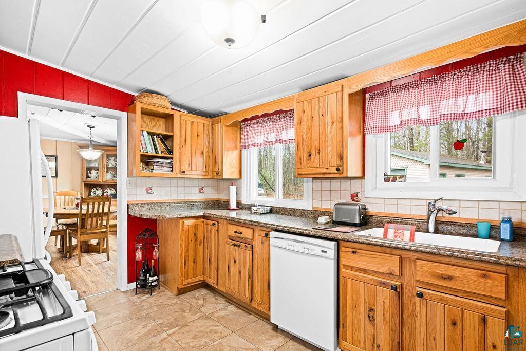 5177 Dickerman Road Saginaw, MN 55779 - Photo 4 of 33 Gallery Image 4
