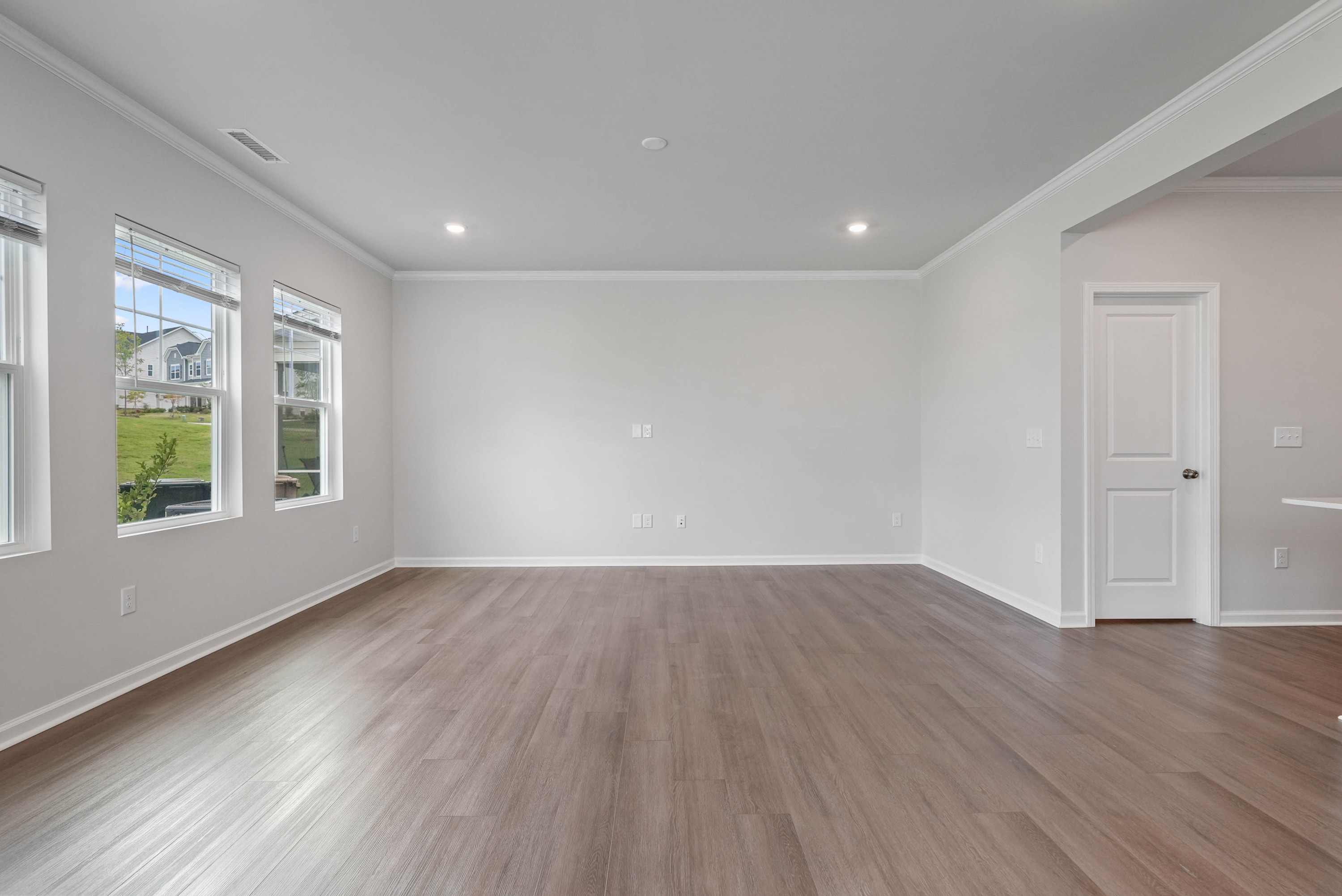 261 Eden View Bend Raleigh, NC 27610 - Photo 16 of 44 done261edenview-18.jpg