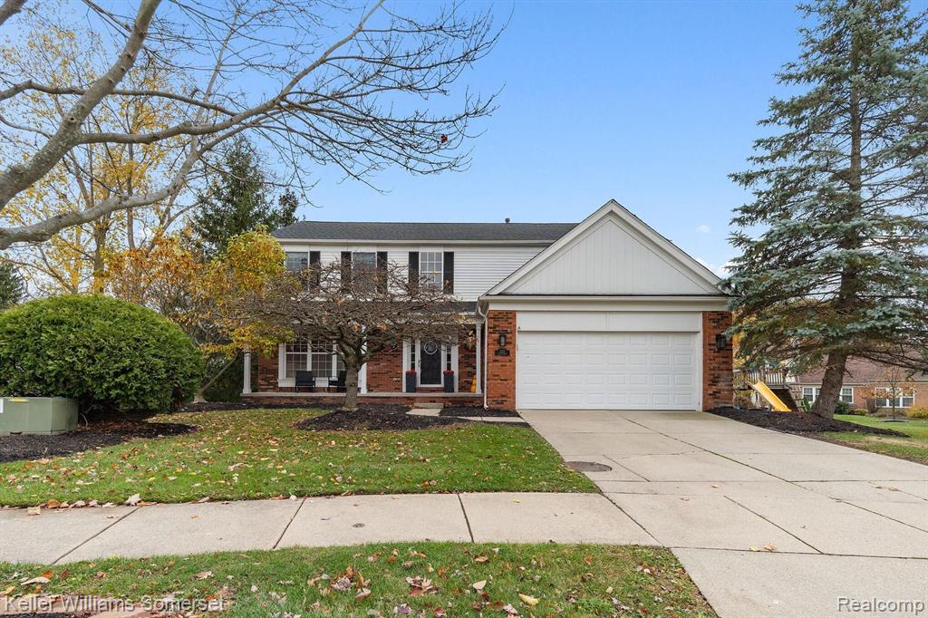 222 Saxon Court Rochester Hills, MI 48307 - Photo 1 of 24