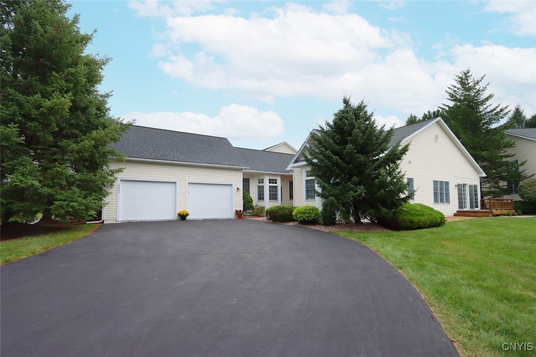 5202 Hook Circle De Witt, NY 13078 - Photo 1 of 1