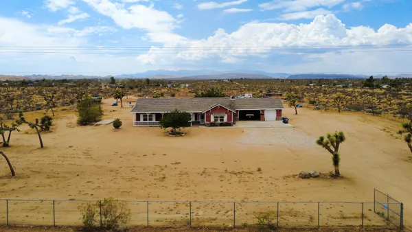 $699,000 | 4224 Yucca Mesa Road, Yucca Valley, CA 92284