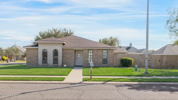 $214,900 | 101 Silver Medal Drive, Lafayette, LA 70506