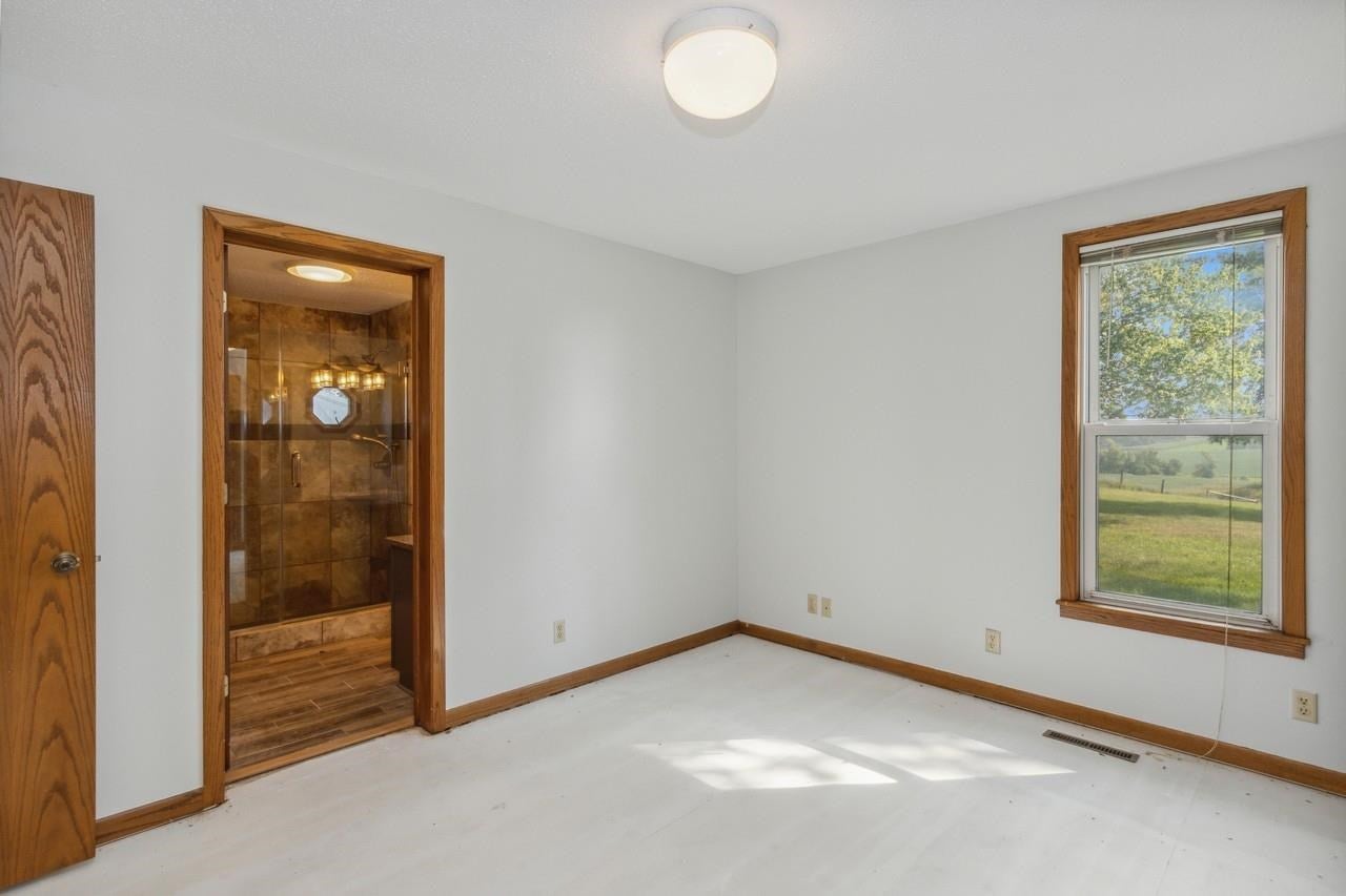 1354 Angle Road Southwest Kalona, IA 52247 - Photo 23 of 42 Gallery Image 23