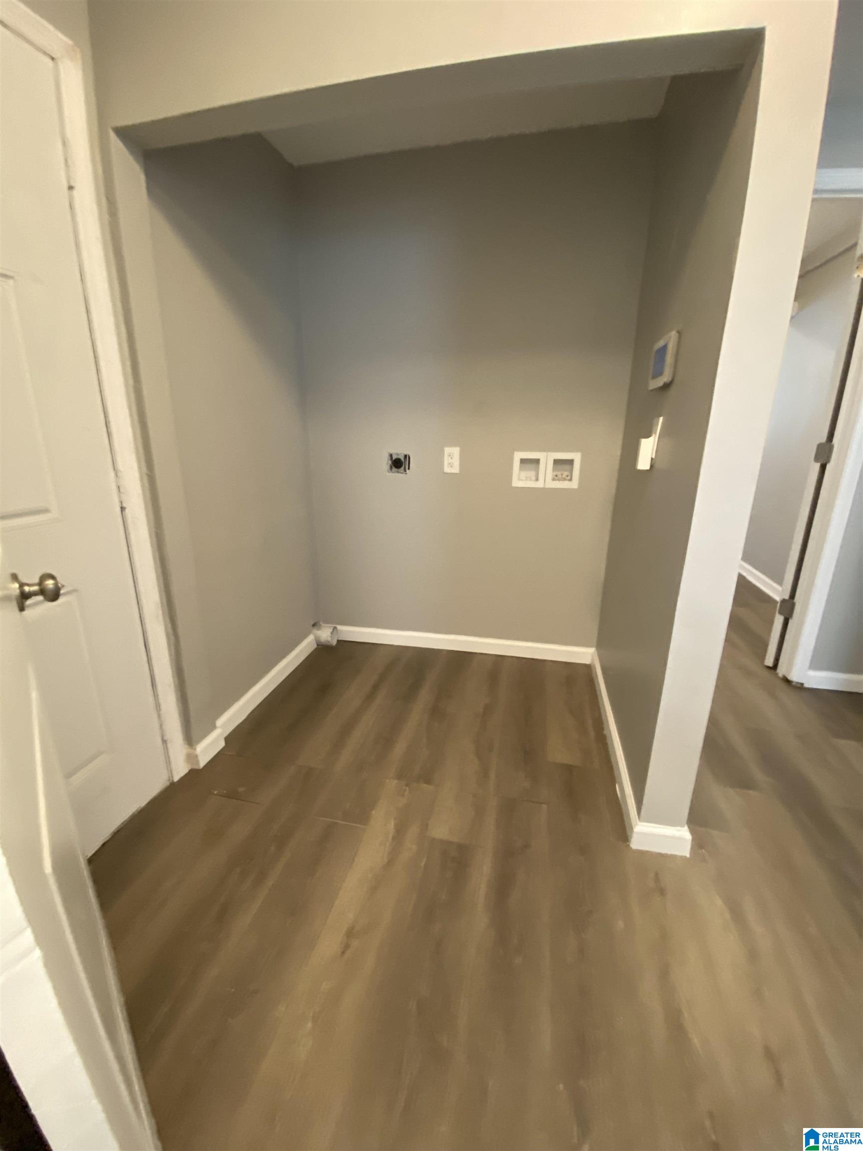 1316 Court R Birmingham, AL 35218 - Photo 11 of 17