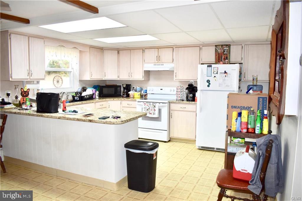 52 Andreas Road Andreas, PA 18211 - Photo 7 of 17 Remodeled kitchen w/ granite counter tops
