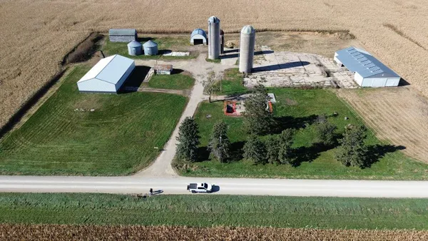 $279,000 | 53663 200th Avenue, West Concord, MN 55985