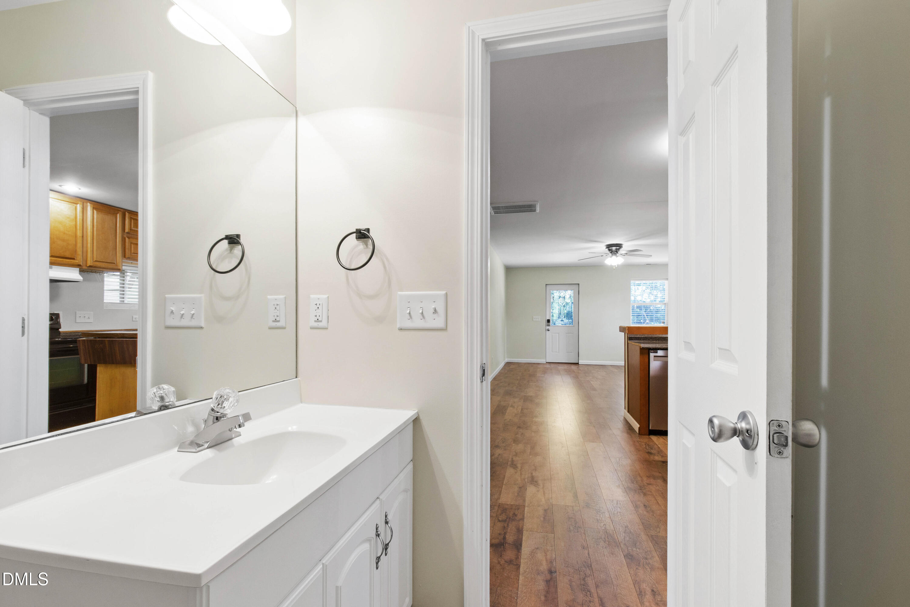 2415 Dorety Place Raleigh, NC 27604 - Photo 20 of 53 Dorety (38)