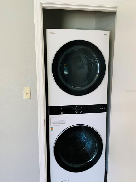 435 Wymore Road, Unit 207 Altamonte Springs, FL 32714 - Photo 12 of 16 a close up view of a washer and dryer