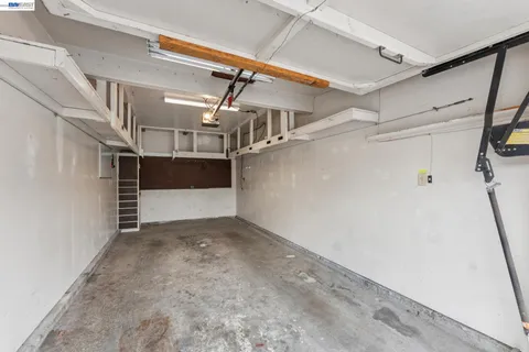 $499,000 | 26 Raintree Court, Unit 30, Hayward, CA 94544